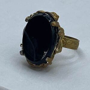 Vintage Black onyx ring size 7 large hefty